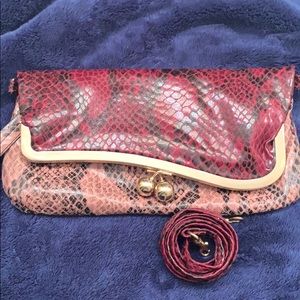 ‼️GREAT BUY Jessica Simpson kisslock 2way clutch/crossbody